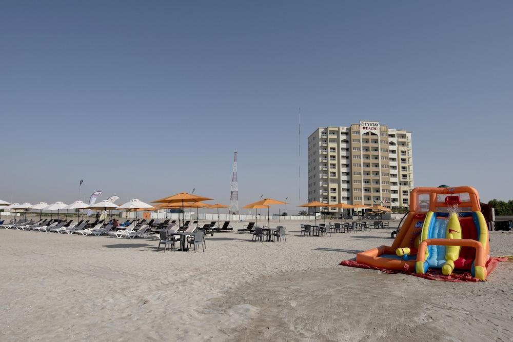 - Marjan Island Aparthotel