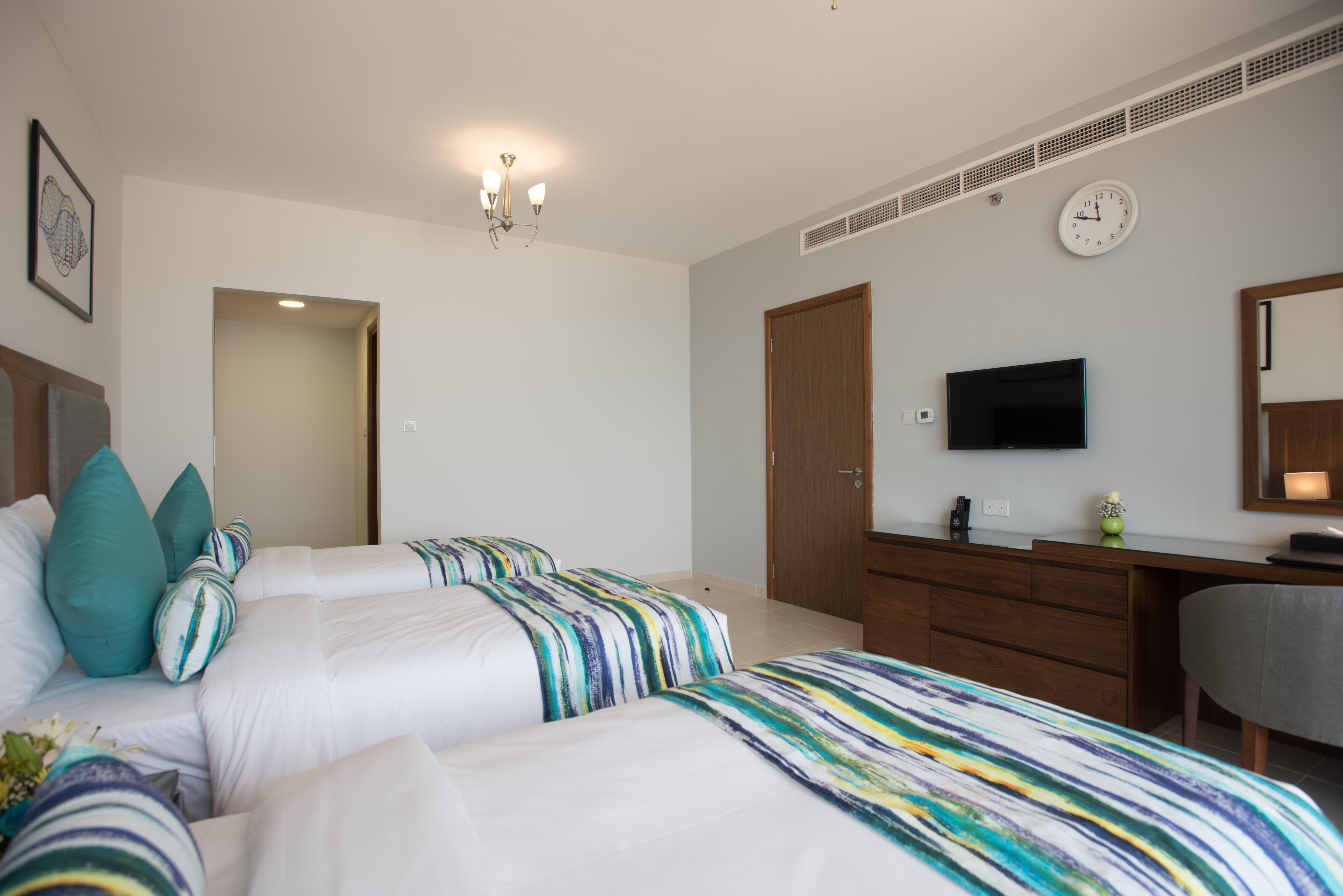 - Marjan Island Aparthotel 3*