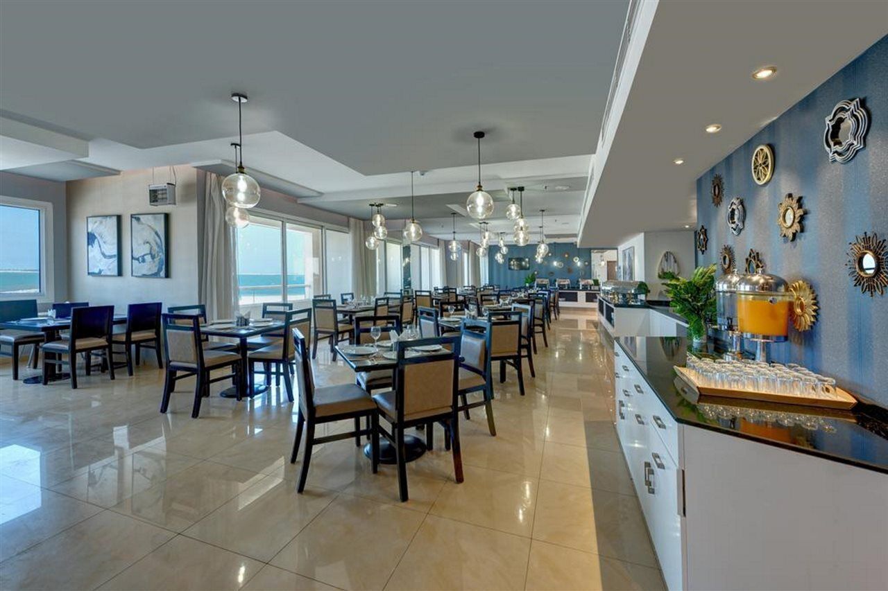 Aparthotel - Marjan Island